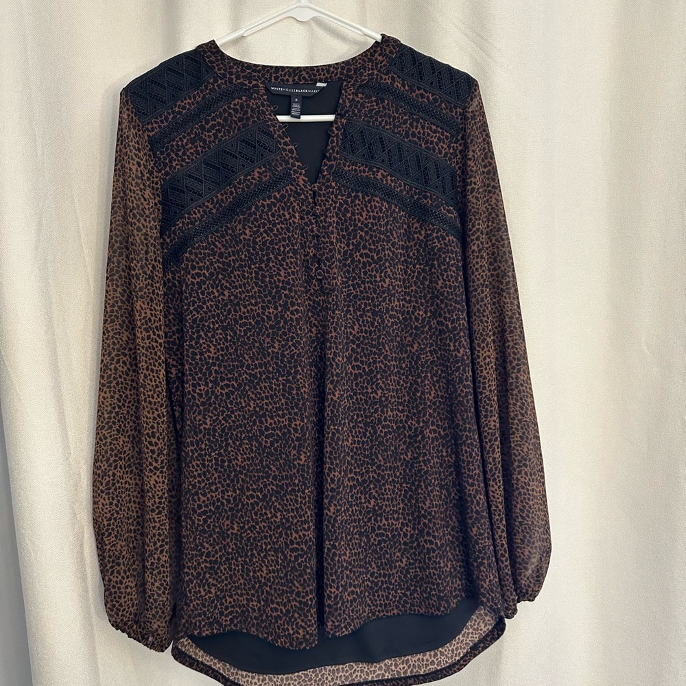 White House Black Market long sleeve blouse. Size small